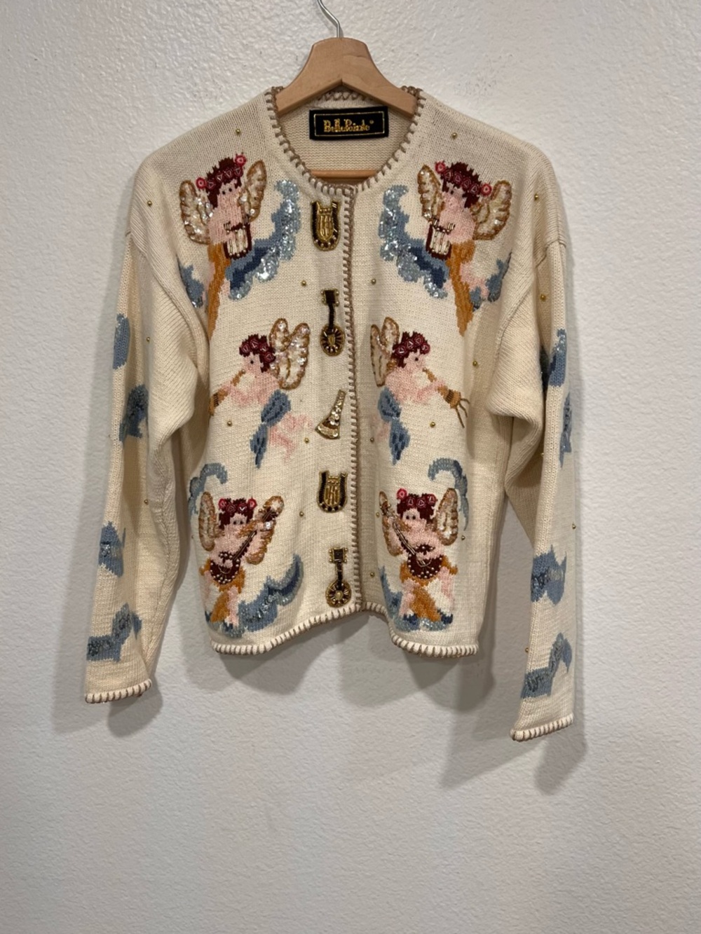 Vintage BellePointe 70’s Cream Angel Embroidered Button Cardigan Sweater